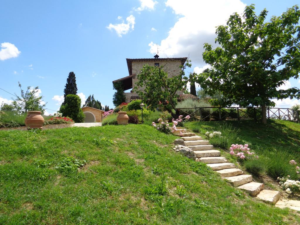 Agriturismo La Torraccia Τόντι Εξωτερικό φωτογραφία