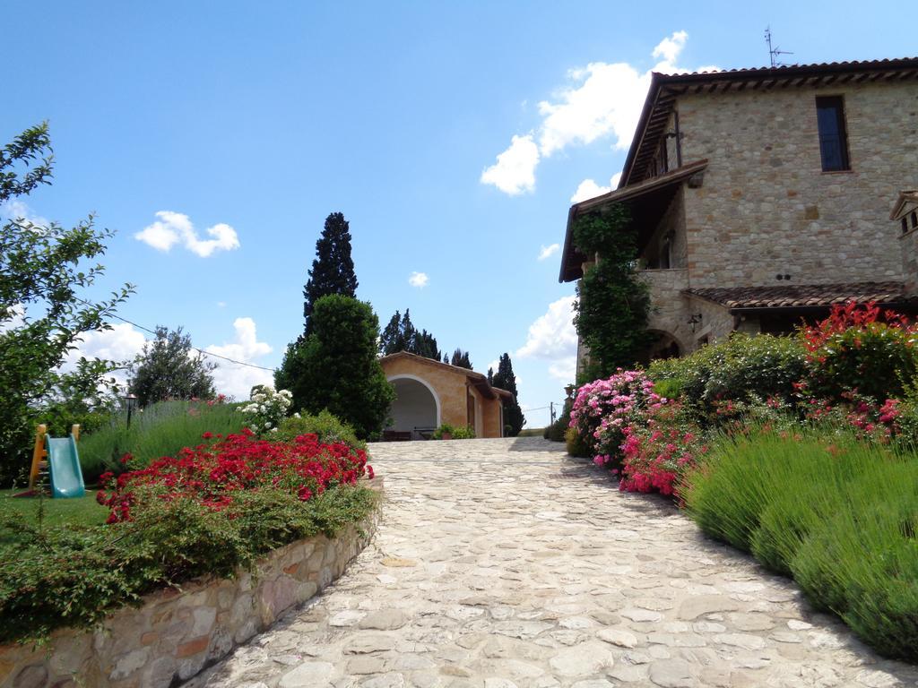 Agriturismo La Torraccia Τόντι Εξωτερικό φωτογραφία