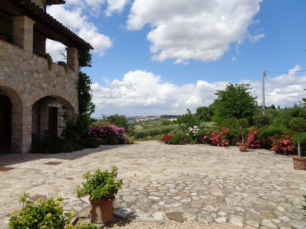 Agriturismo La Torraccia Τόντι Εξωτερικό φωτογραφία